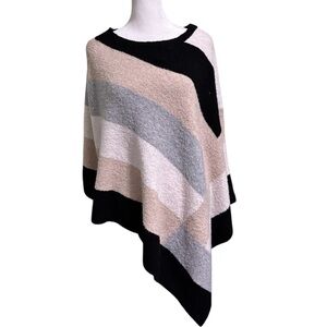 A Pea in the Pod Women's Color Block Poncho